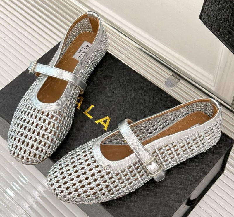 БАЛЕТКИ ALAIA фото