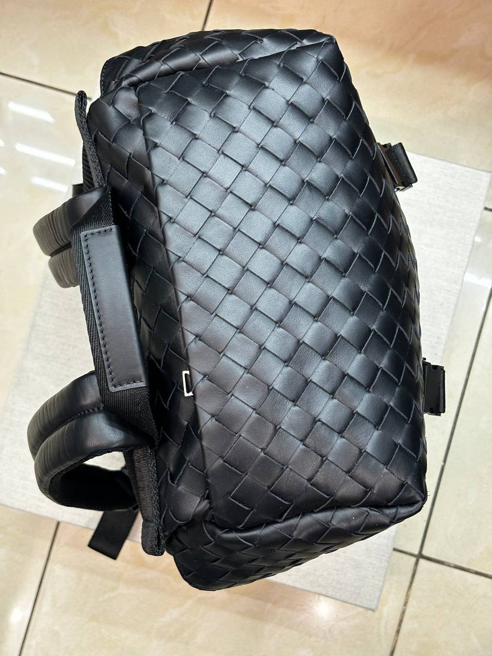 МУЖСКОЙ РЮКЗАК BOTTEGA VENETA детальное фото