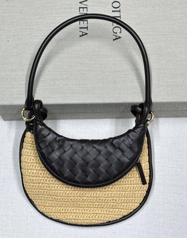 СУМКА BOTTEGA VENETA фото