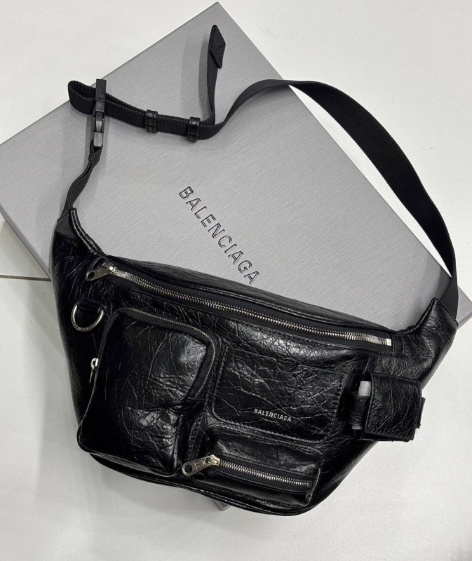 МУЖСКАЯ СУМКА СЛИНГ BALENCIAGA фото
