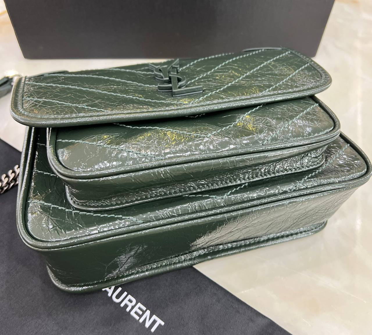 СУМКА SAINT LAURENT NIKI MEDIUM детальное фото