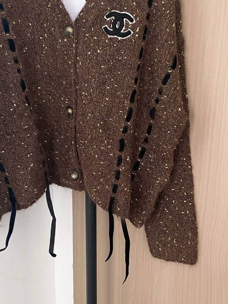 КАРДИГАН CHANEL детальное фото