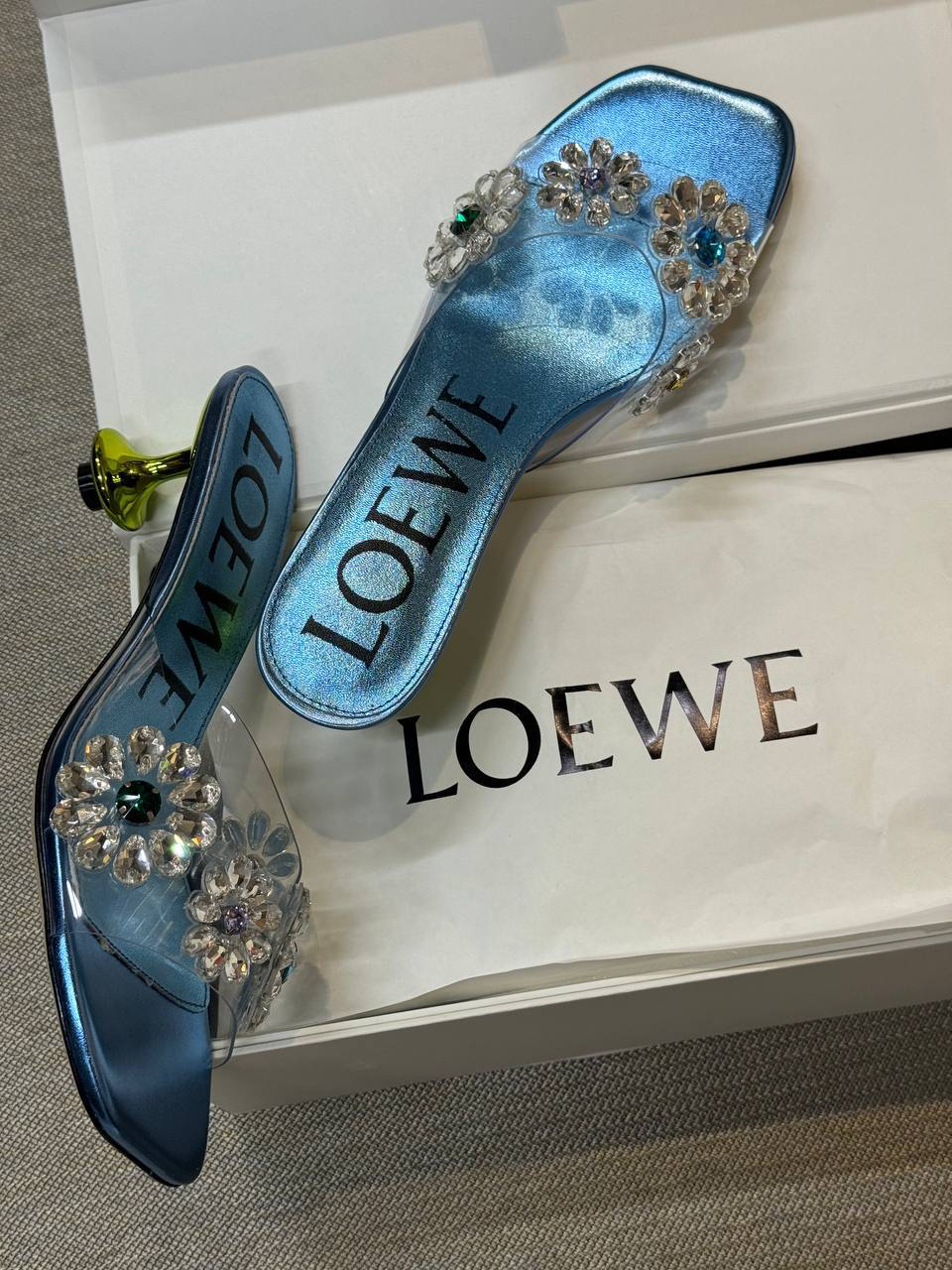 ШЛЕПКИ LOEWE детальное фото