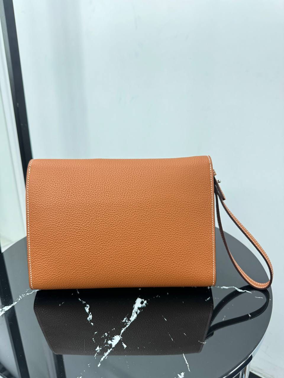 МУЖСКОЙ КЛАТЧ HERMES детальное фото