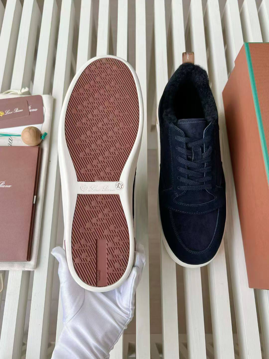 МУЖСКИЕ КЕДЫ LORO PIANA детальное фото