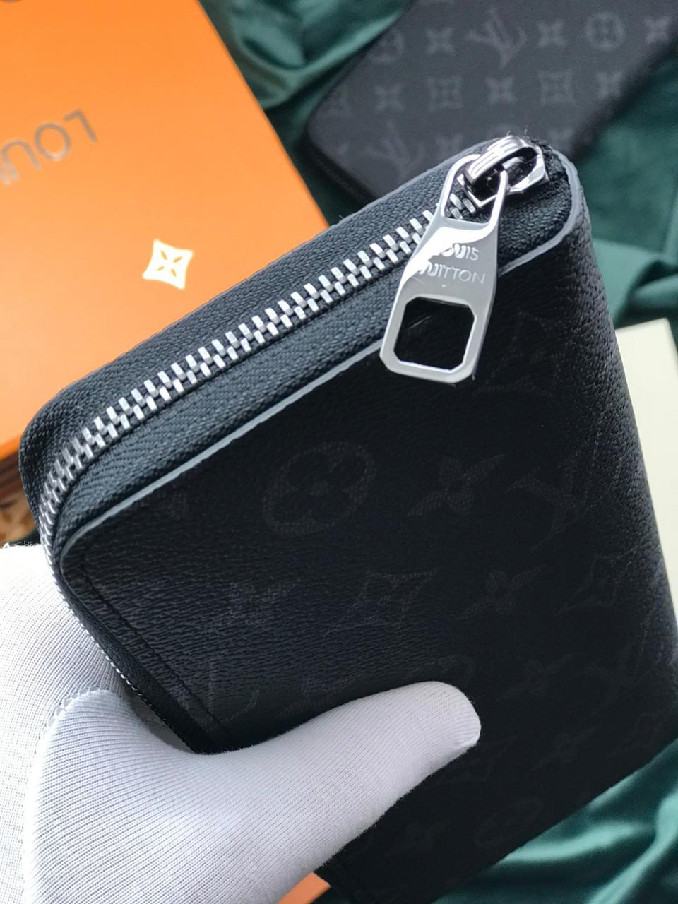 МУЖСКОЙ ПОРТМОНЕ LOUIS VUITTON детальное фото