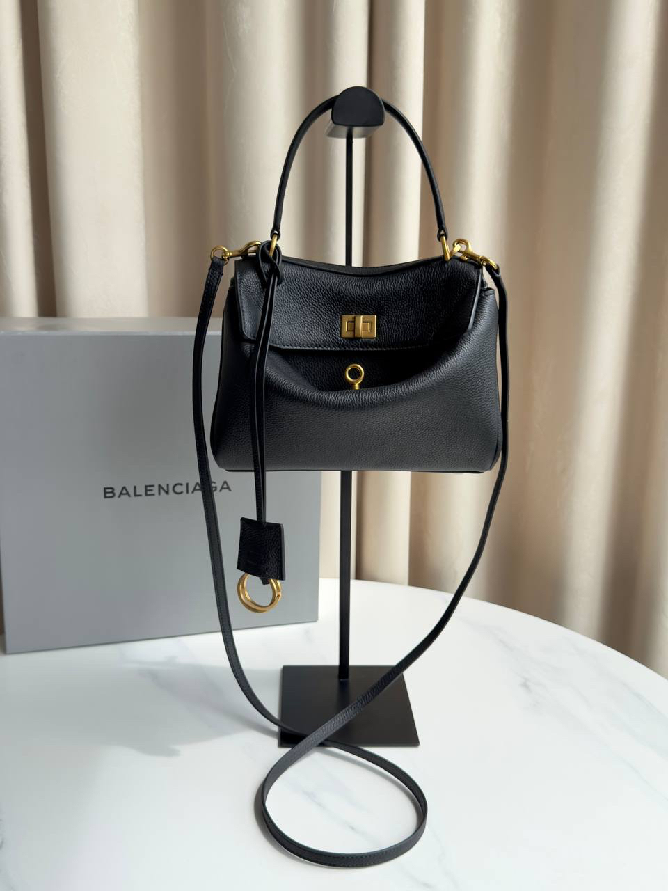 СУМКА BALENCIAGA RODEO XS детальное фото