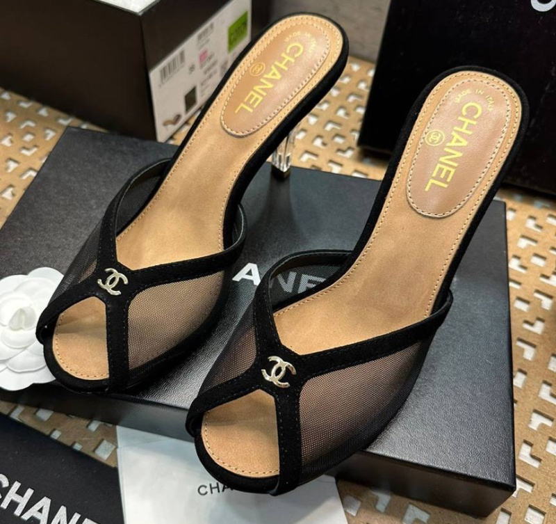 ШЛЕПКИ CHANEL фото