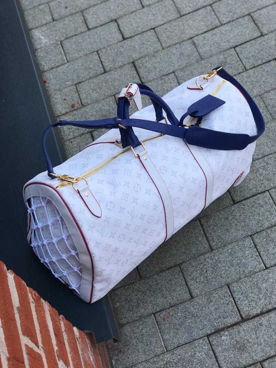 ДОРОЖНАЯ СУМКА LOUIS VUITTON детальное фото