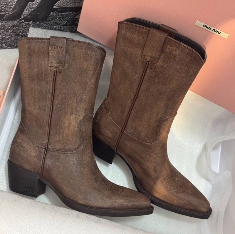 БОТИЛЬОНЫ КАЗАКИ MIU MIU фото