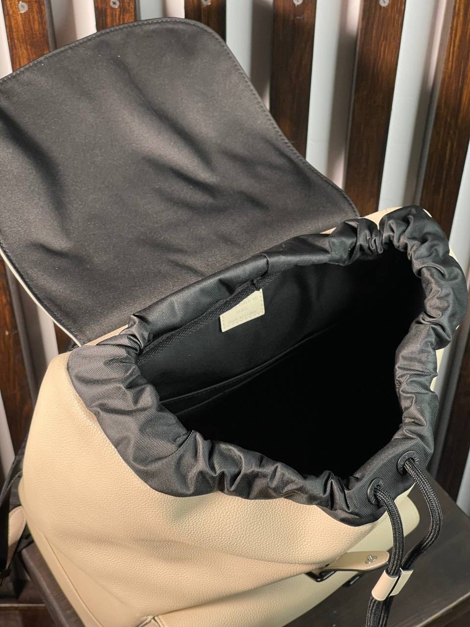 МУЖСКОЙ РЮКЗАК LOUIS VUITTON детальное фото