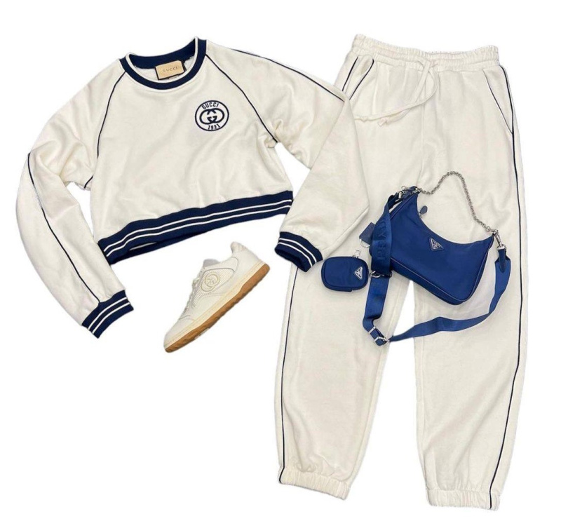 КОСТЮМ GUCCI фото