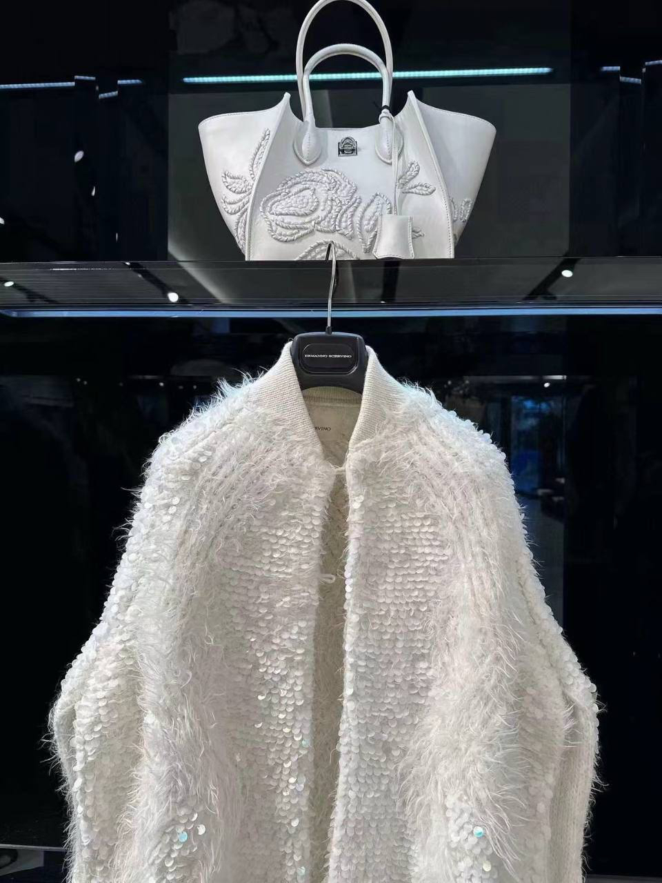ПОНЧО ERMANNO SCERVINO детальное фото