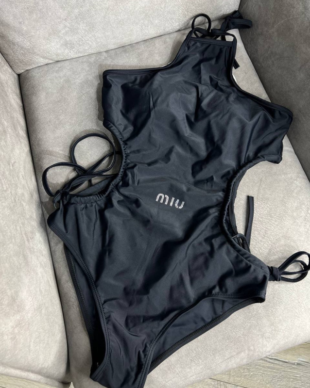 КУПАЛЬНИК MIU MIU фото