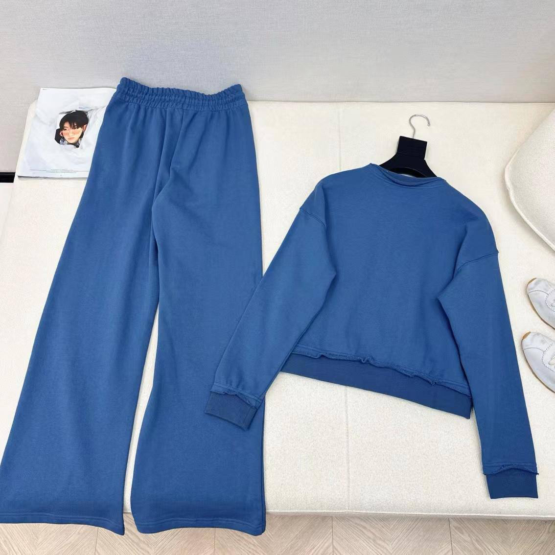 КОСТЮМ MIU MIU детальное фото