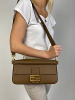 СУМКА FENDI BAGUETTE фото