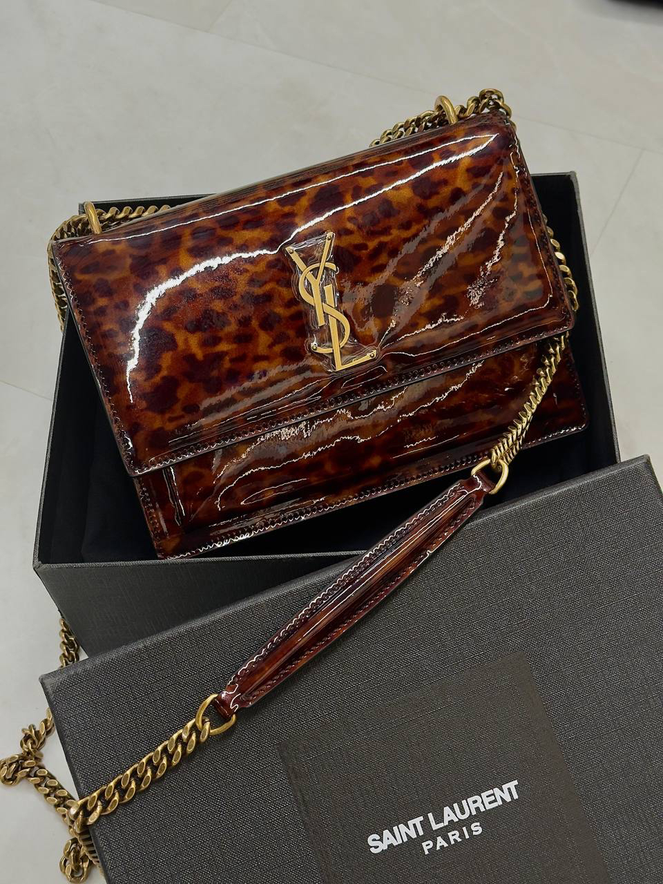СУМКА SAINT LAURENT детальное фото
