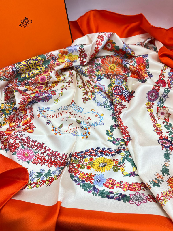 ПЛАТОК HERMES фото