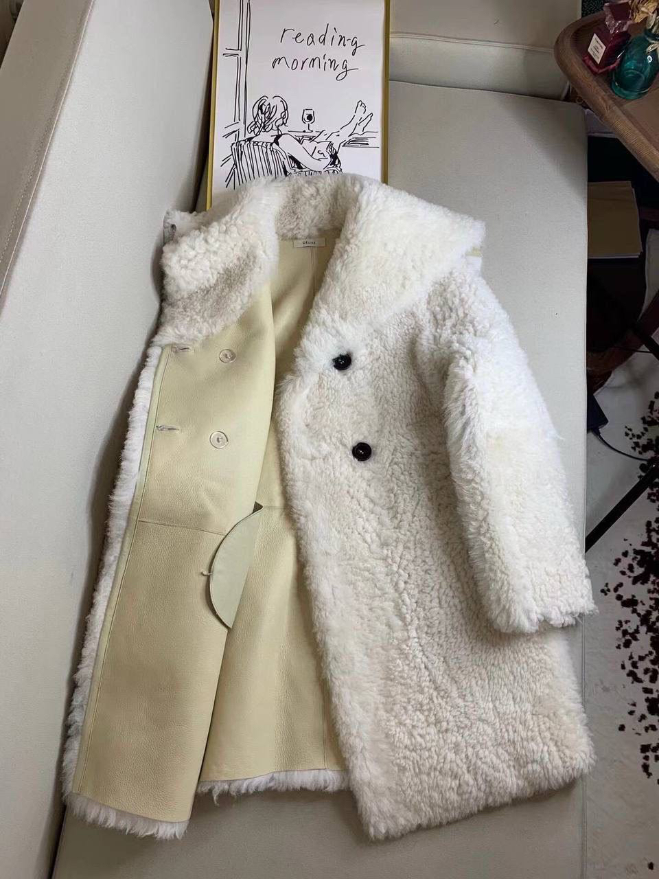 ДУБЛЕНКА CELINE детальное фото