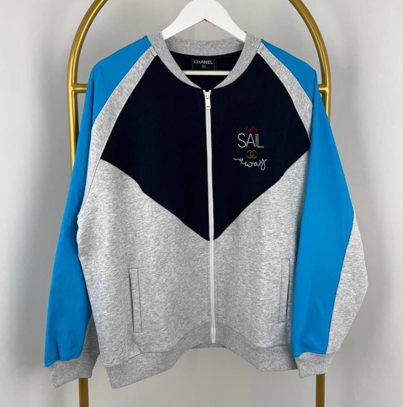 ТОЛСТОВКА CHANEL фото