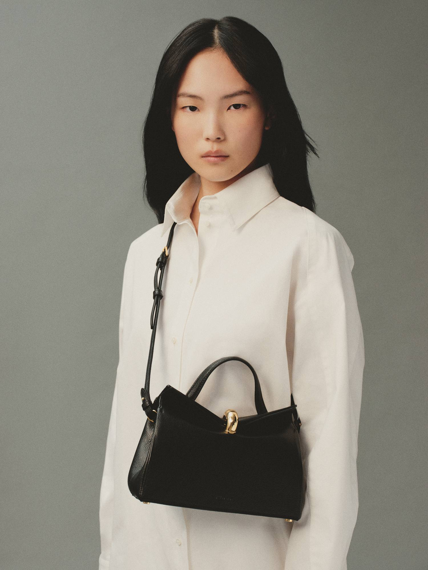 СУМКА JACQUEMUS детальное фото