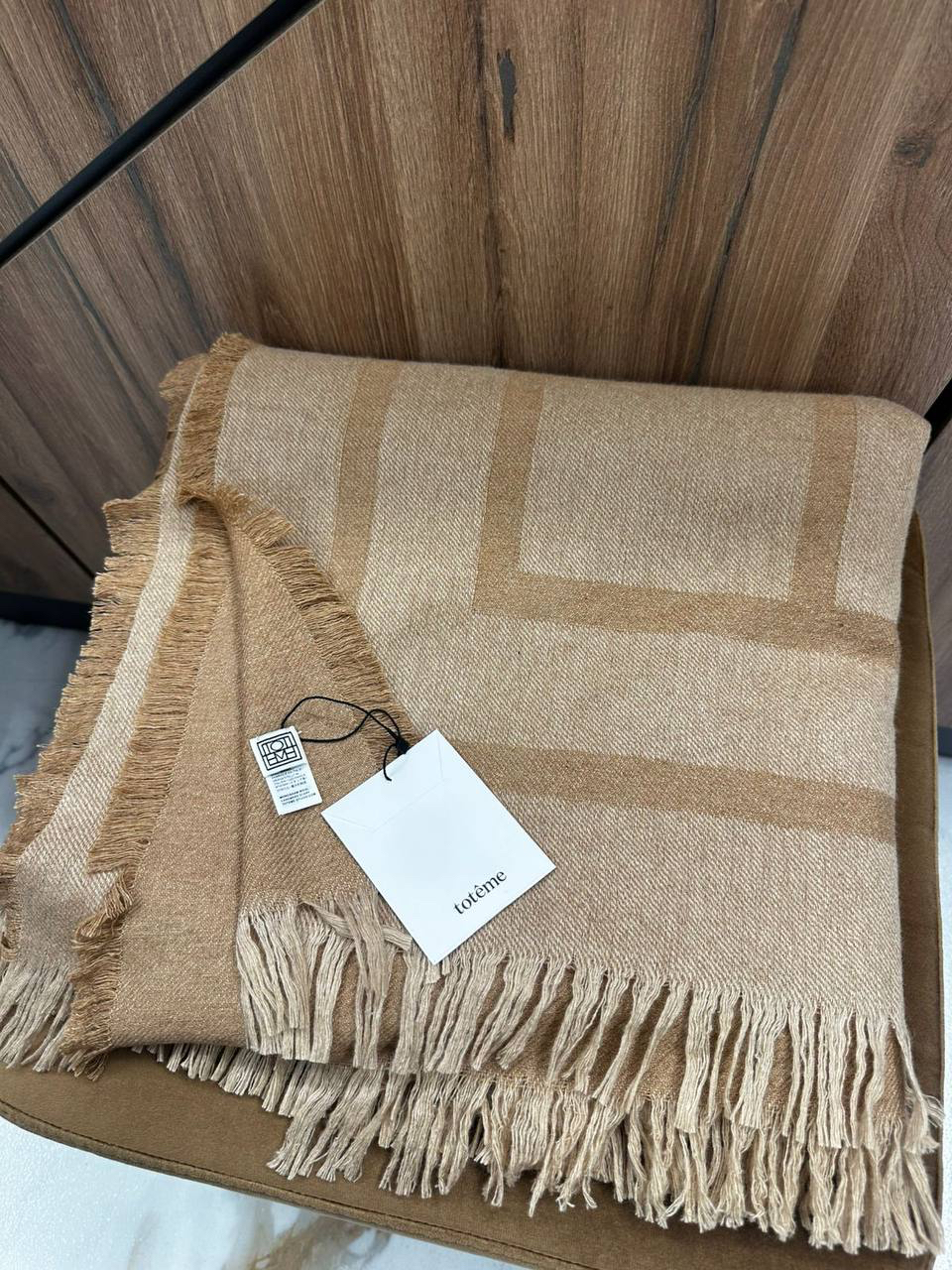 ПАЛАНТИН TOTEME детальное фото