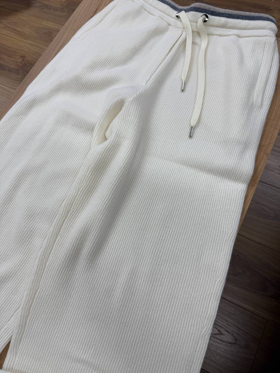 КОСТЮМ BRUNELLO CUCINELLI детальное фото