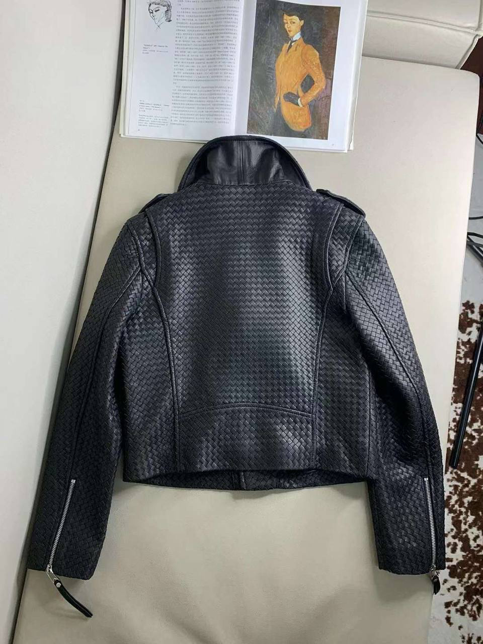 КУРТКА BOTTEGA VENETA детальное фото