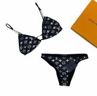 КУПАЛЬНИК LOUIS VUITTON фото