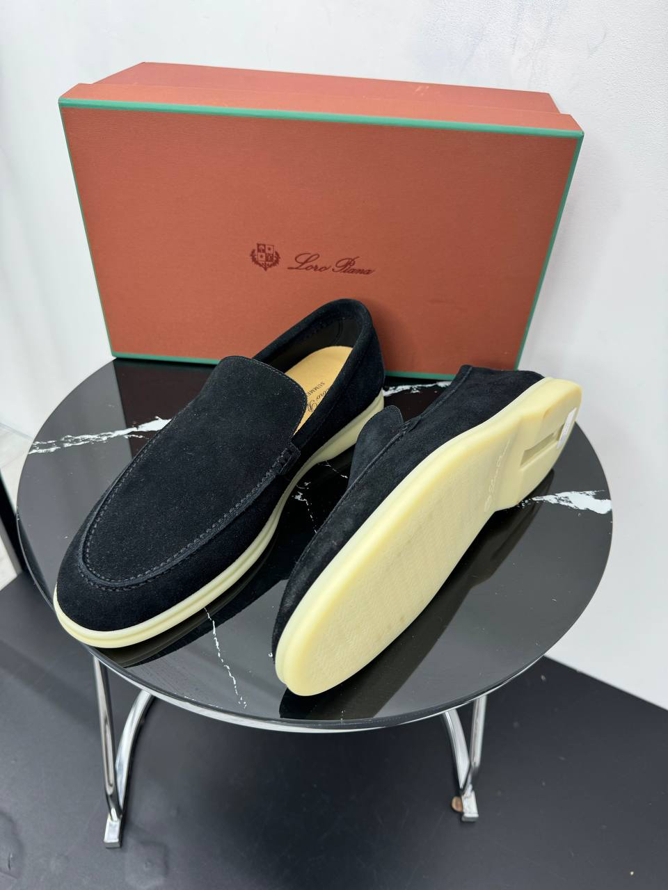 МУЖСКИЕ ЛОФЕРЫ LORO PIANA детальное фото