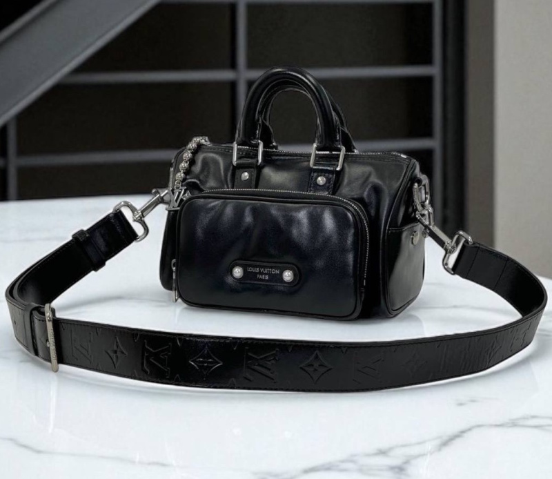 СУМКА LOUIS VUITTON фото