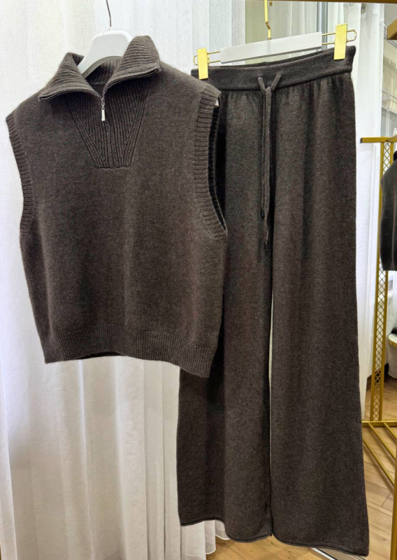 КОСТЮМ LORO PIANA фото