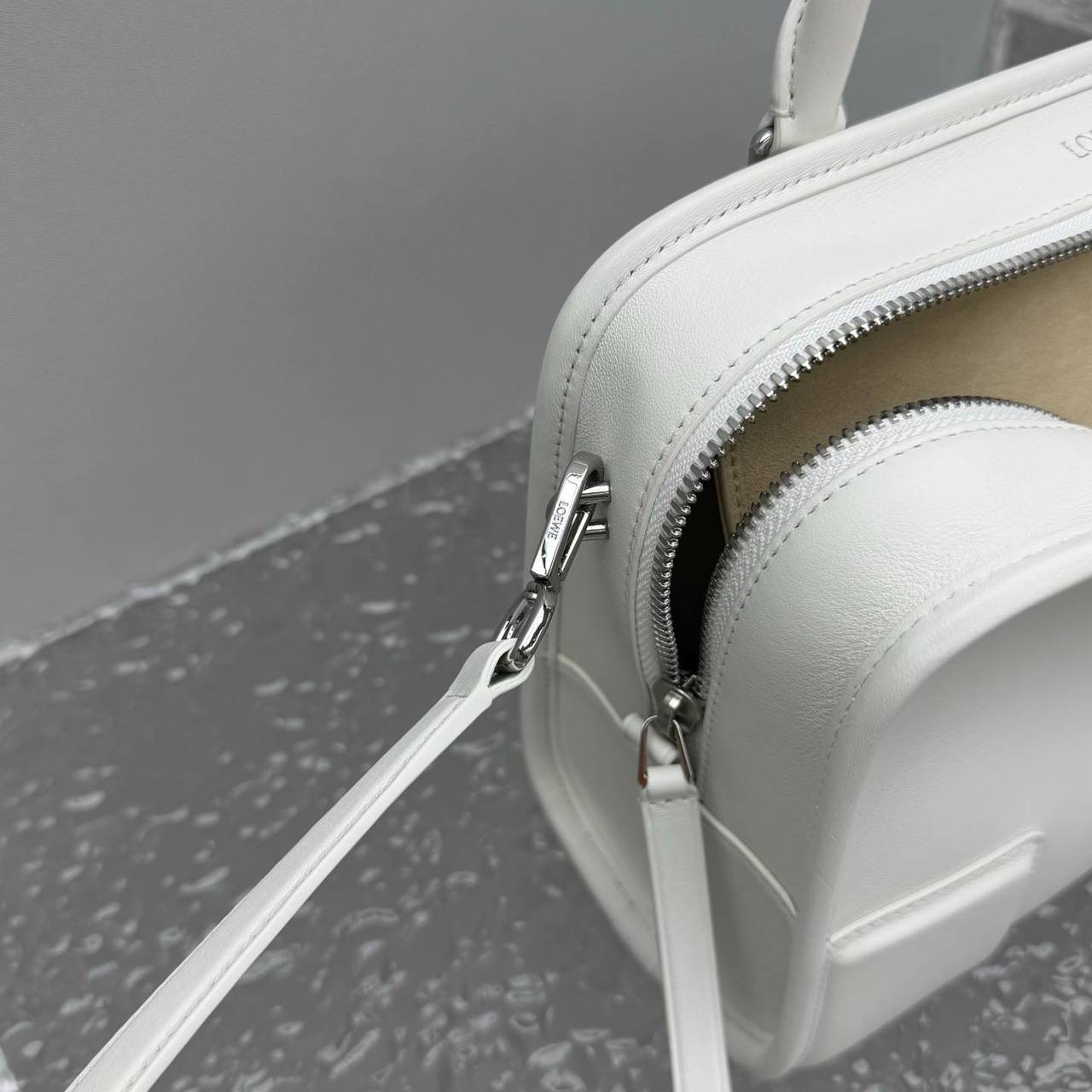 СУМКА LOEWE детальное фото