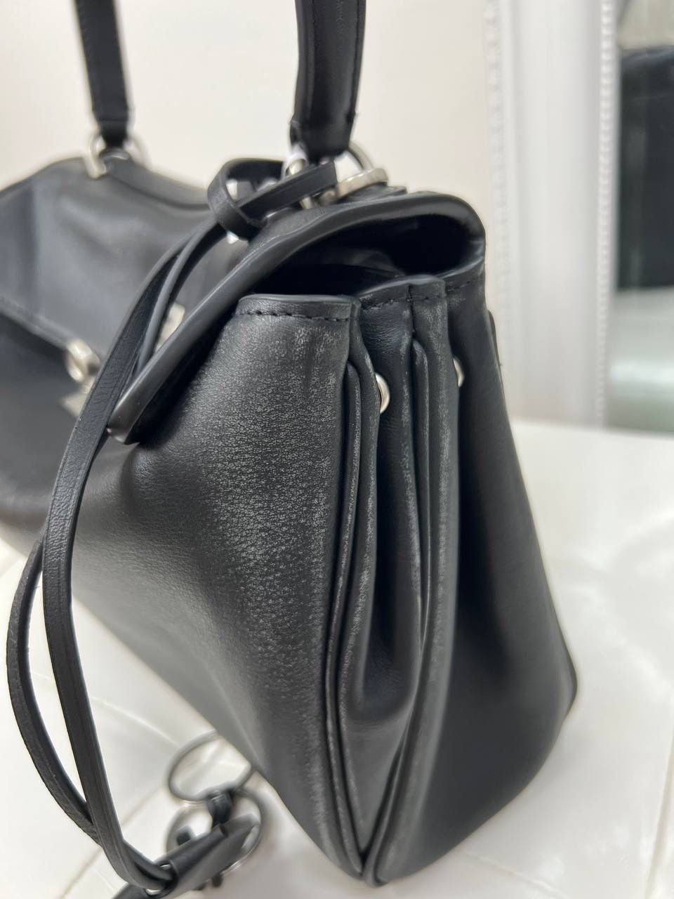 СУМКА BALENCIAGA RODEO детальное фото