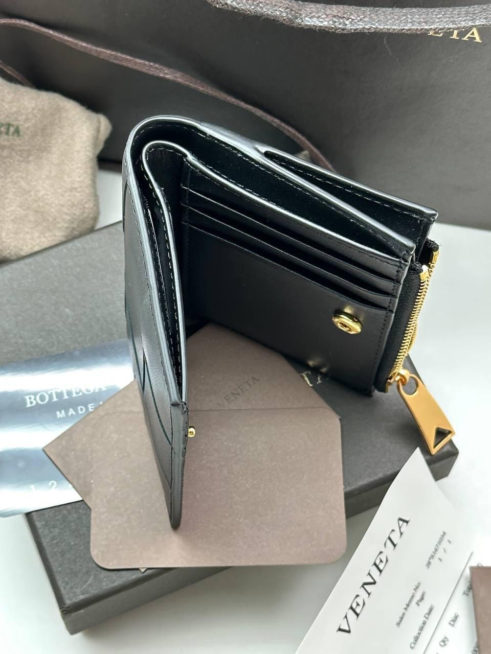 МУЖСКОЙ КОШЕЛЕК BOTTEGA VENETA детальное фото