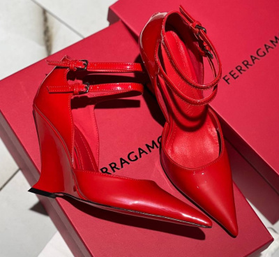 ТУФЛИ FERRAGAMO фото