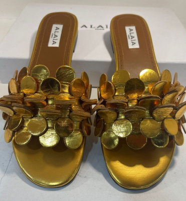 ШЛЕПКИ ALAIA фото