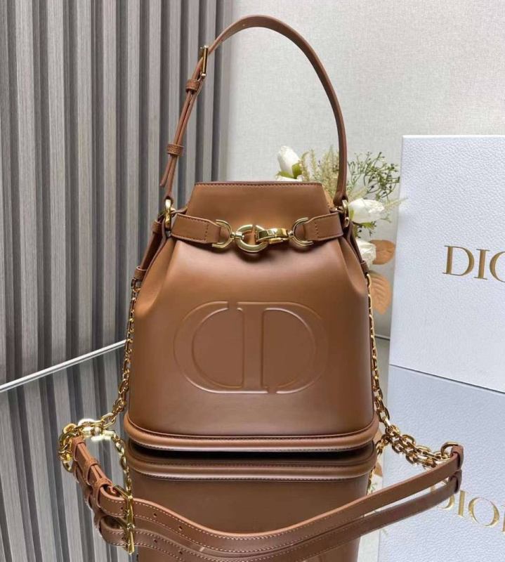 СУМКА CHRISTIAN DIOR фото