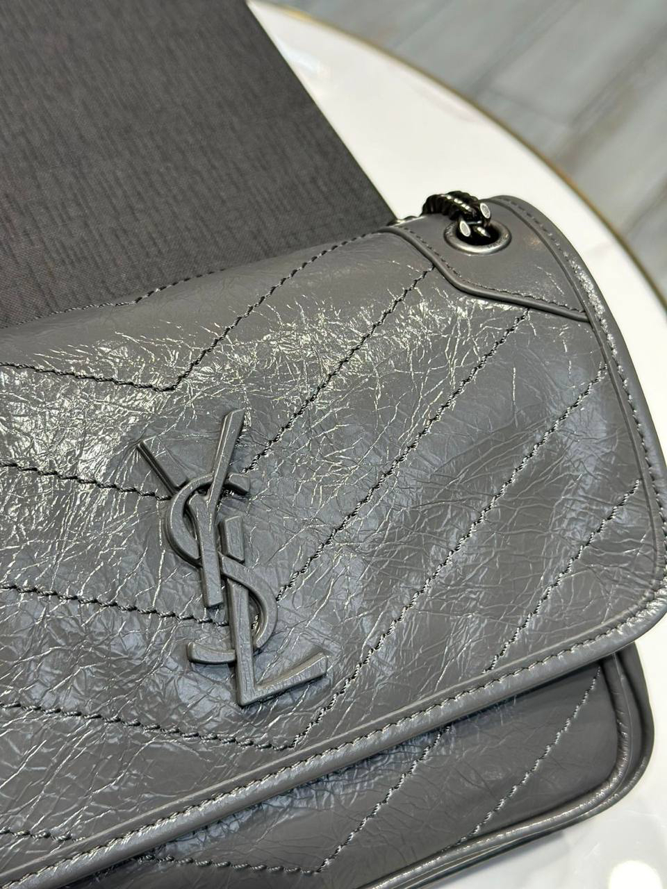 СУМКА SAINT LAURENT NIKI SMALL детальное фото