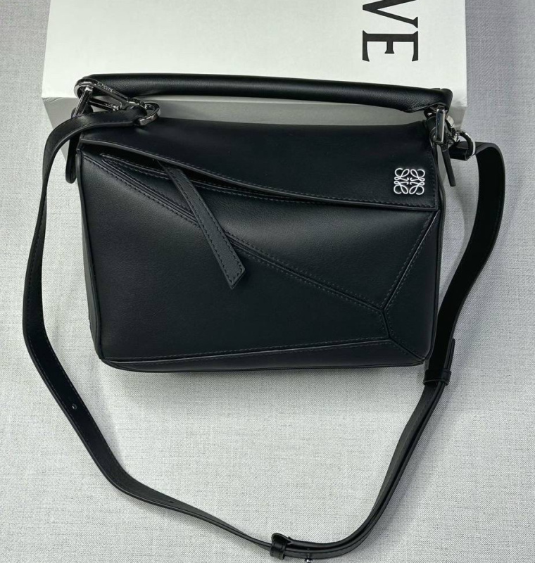 СУМКА LOEWE фото