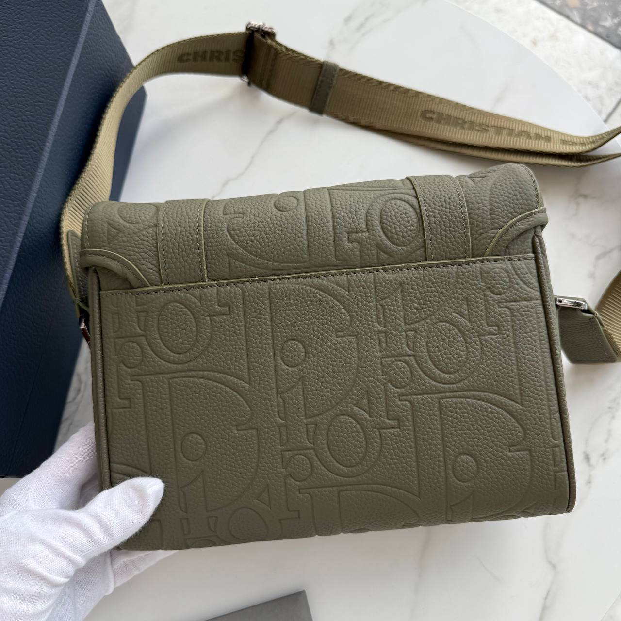 МУЖСКАЯ СУМКА МЕССЕНДЖЕР CHRISTIAN DIOR детальное фото