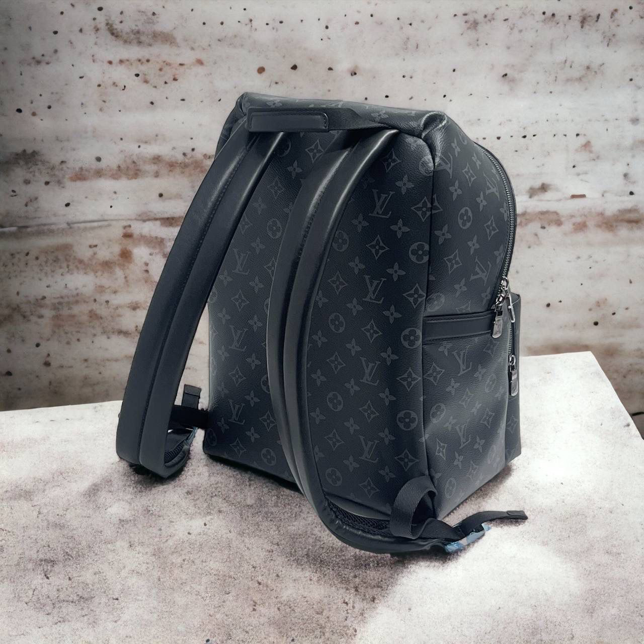 РЮКЗАК LOUIS VUITTON детальное фото