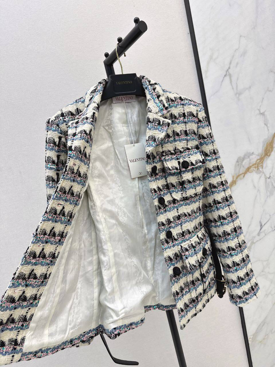 ПИДЖАК VALENTINO детальное фото