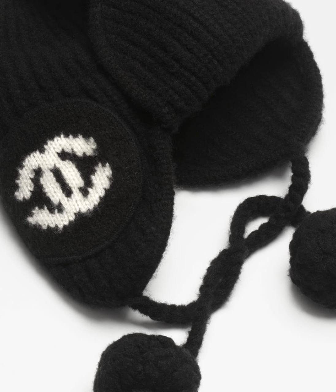 ШАПКА CHANEL детальное фото