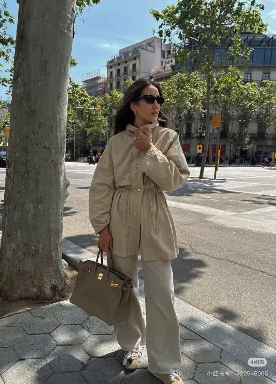 ТРЕНЧ ВЕТРОВКА CELINE детальное фото