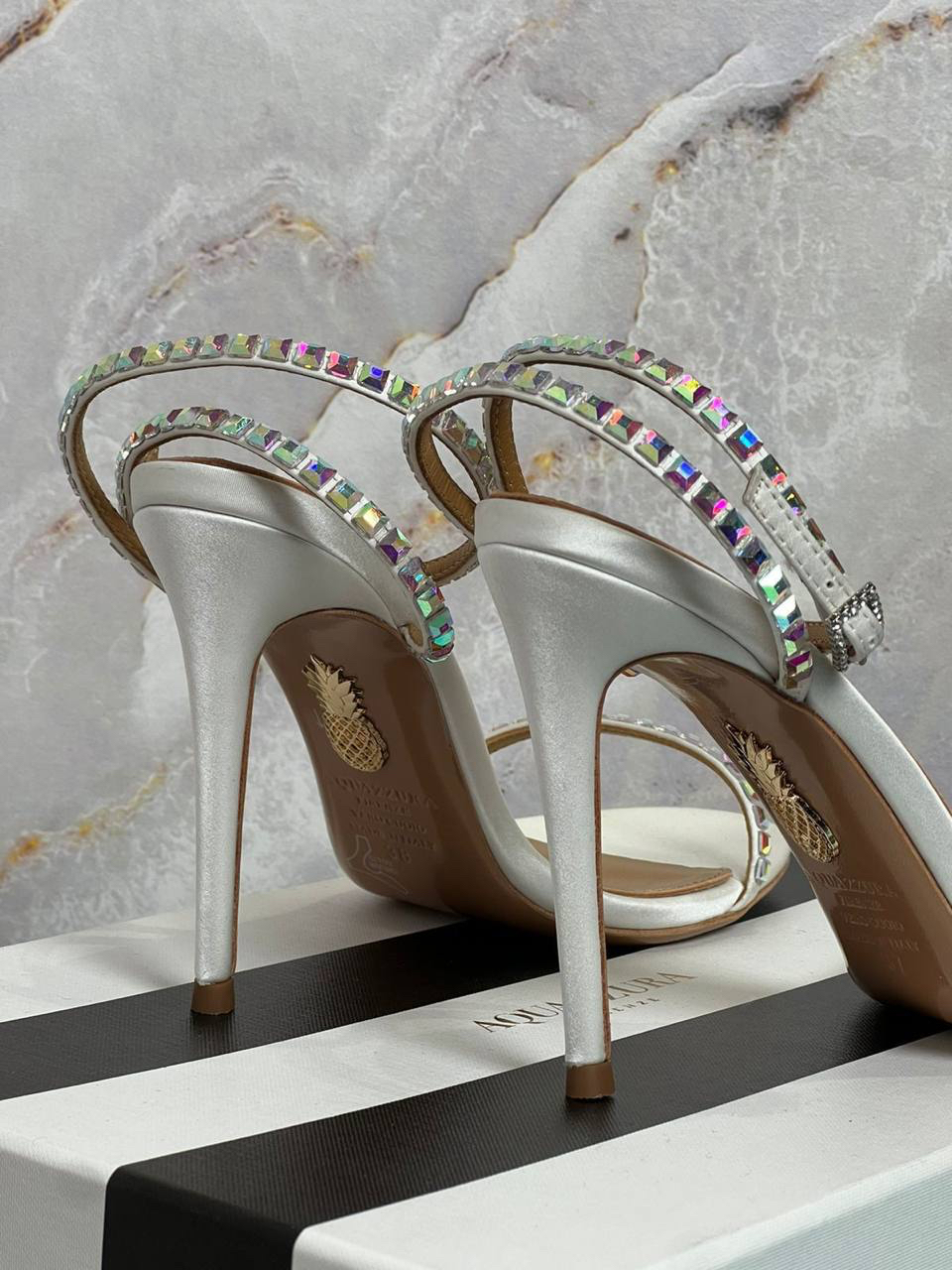 БОСОНОЖКИ AQUAZZURA детальное фото