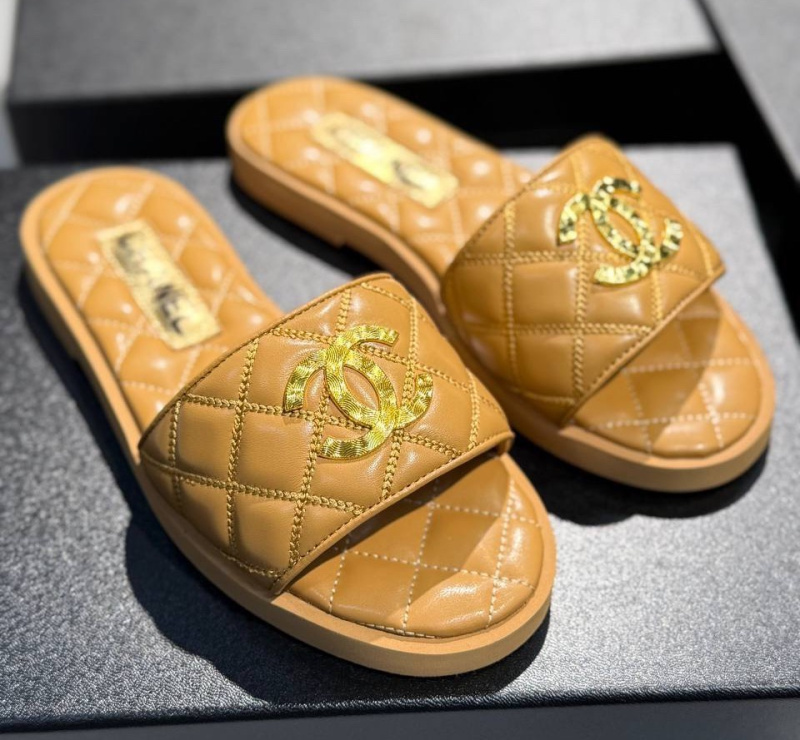 ШЛЕПКИ CHANEL фото