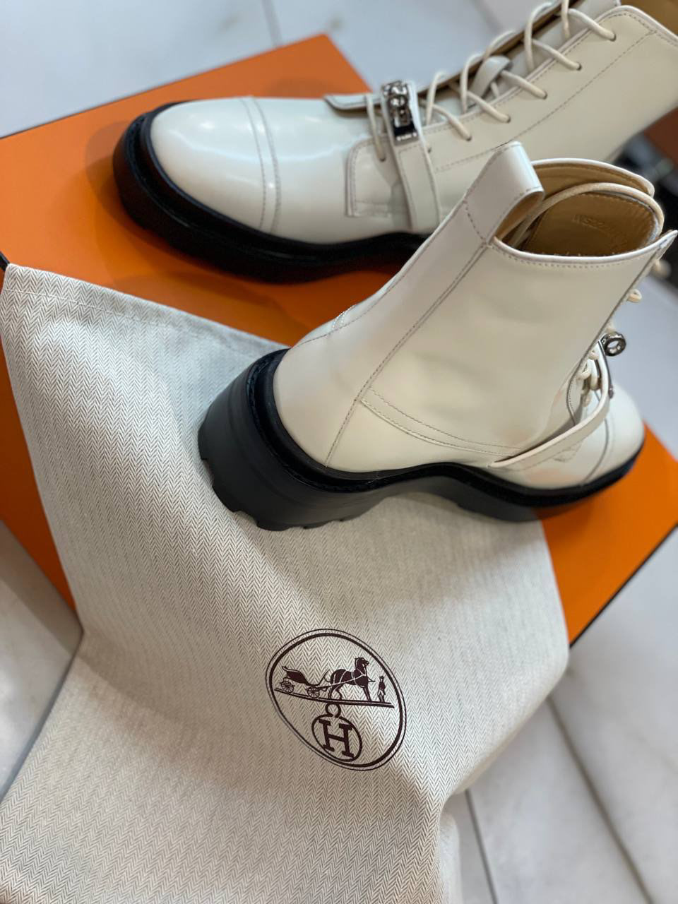 БОТИНКИ HERMES детальное фото