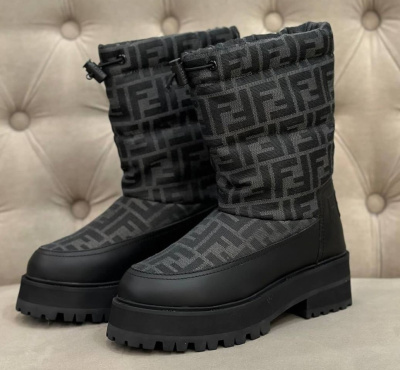 САПОГИ FENDI фото