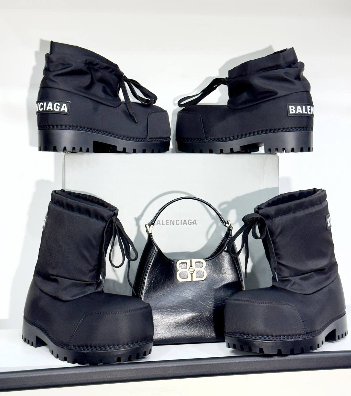 ДУТИКИ BALENCIAGA детальное фото